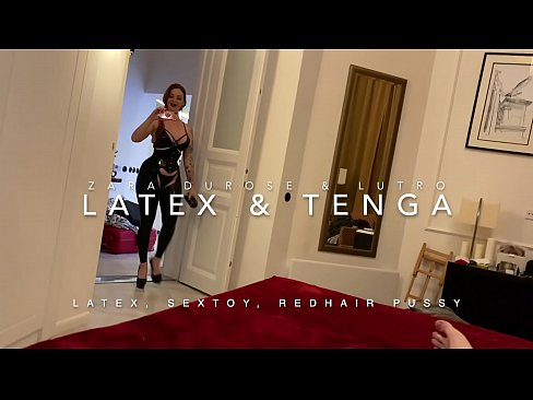 ❤️ Redheaded styfsuster yn lateks kostúm neukt troch styfbroer ❌ Porno by wy ﹏