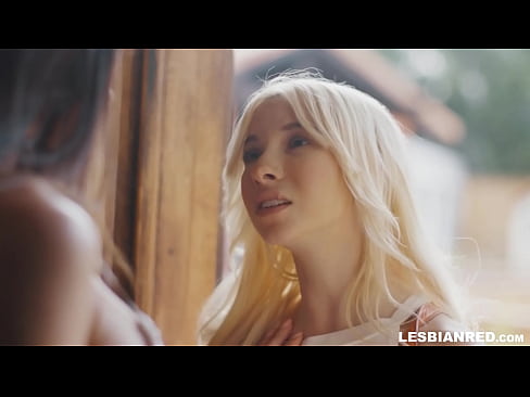 ❤️ Famke komt thús in pear moanne letter en einiget mei it iten fan har styfmem syn kut ❌ Porno by wy ﹏
