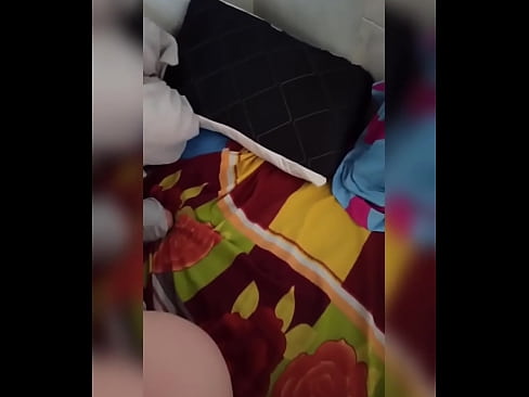 ❤️ Myn keamergenoat bliuwt allinnich thús want har man giet op fakânsje en ik nim de kâns oan om har te neuken en har kont fol mei molke ❌ Porno by wy ﹏